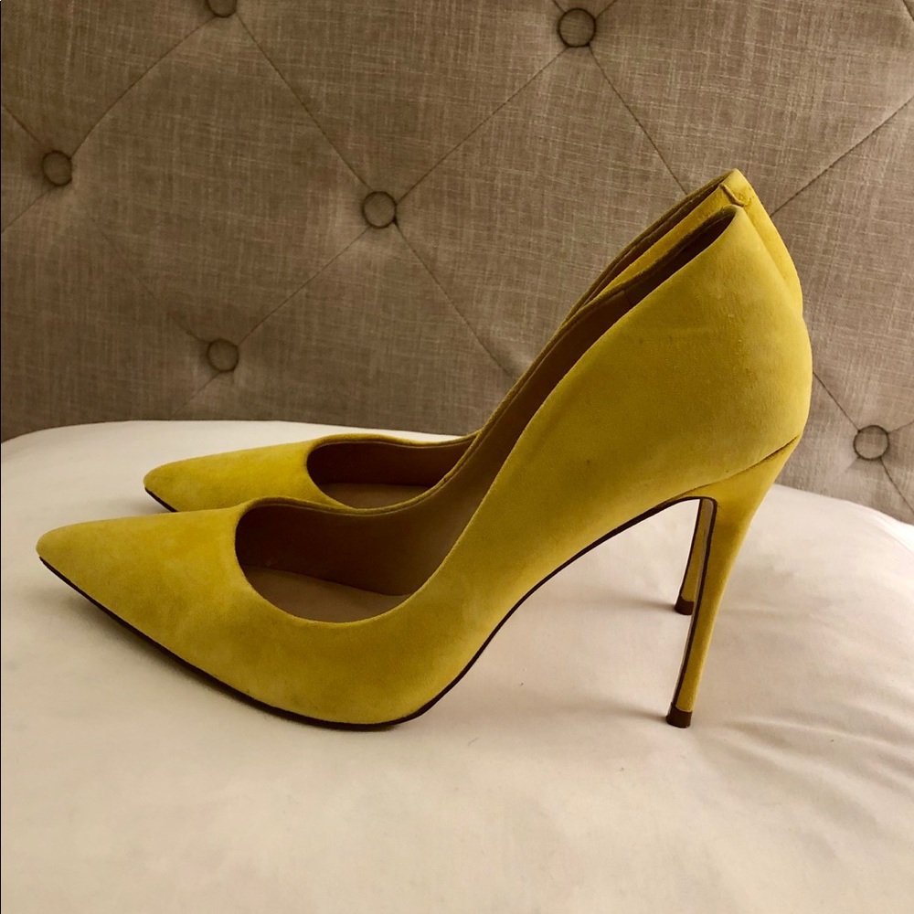 The cutes 🐥 heels